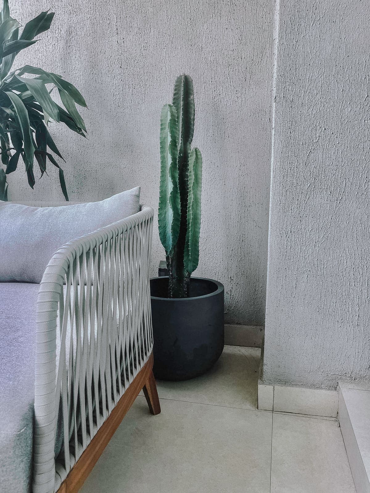 Karomart handcrafted planter installation 18