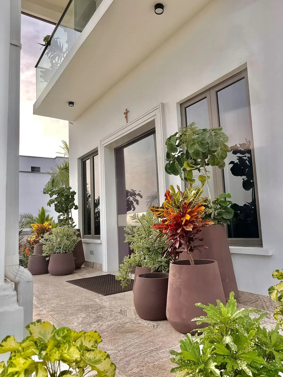 Karomart handcrafted planter installation 23