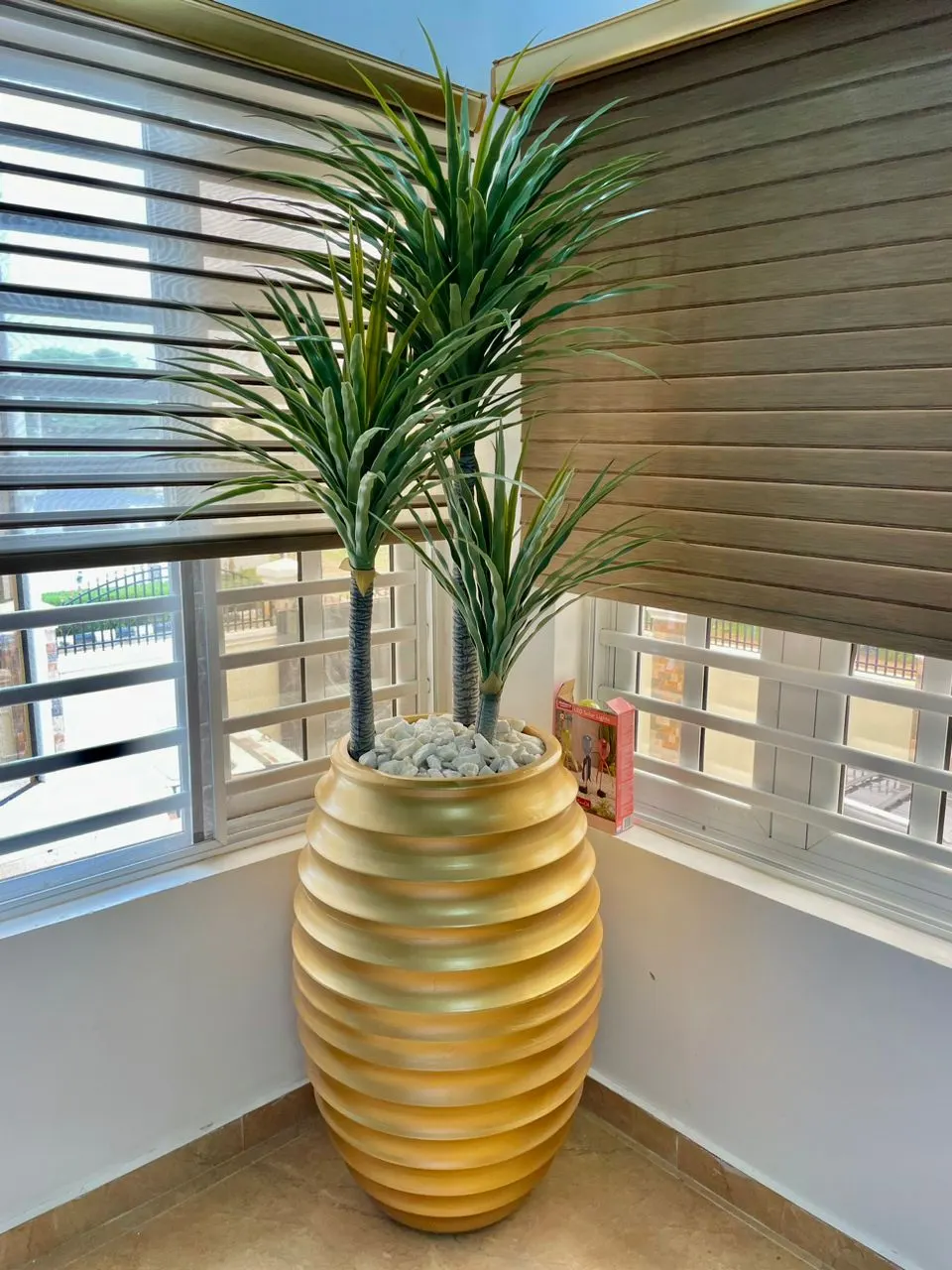 Medium Beehive Vase